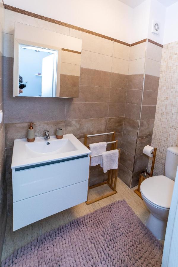 Apartament Luxury Miruna Apartment Risnov Exterior photo